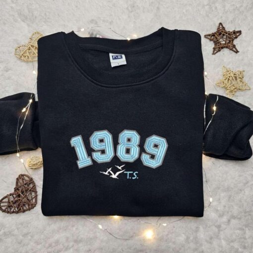 1989 Taylors Version Embroidered Shirt Celebrity Embroidered Hoodie Best Gift For Fans