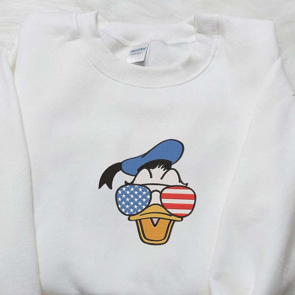Donald Duck with American Glasses Embroidered Shirt Disney Embroidered Shirt National Day Gifts