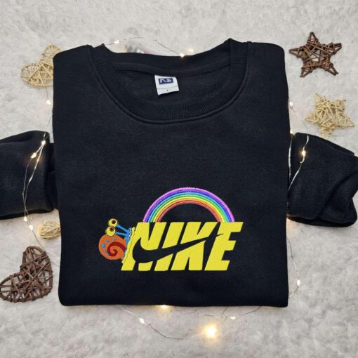 Gary x Nike Cartoon Embroidered Sweatshirt SpongeBob SquarePants Embroidered Shirt Best Birthday Gift Ideas for Family