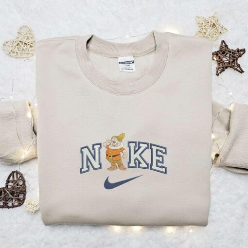Nike x Seven Dwarfs Embroidered Hoodie Snow White Disney Characters Embroidered Shirt Nike Inspired Embroidered T shirt