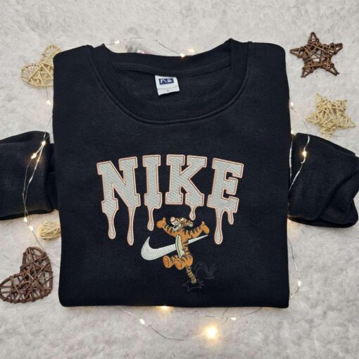 Nike X Tigger Cartoon Embroidered Shirt Disney Characters Embroidered Hoodie Best Gifts For Family