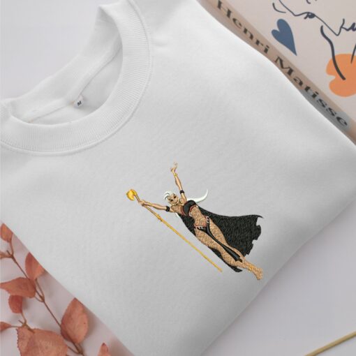 Queen La Embroidery, Disneyland Embroidered Sweatshirt, Movie Disney Inspired, Best Gifts Idea For Him Her - Image 2