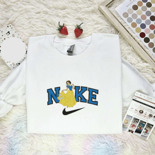 Snow White Princess Embroidered Shirt Disney Characters Embroidered Hoodie